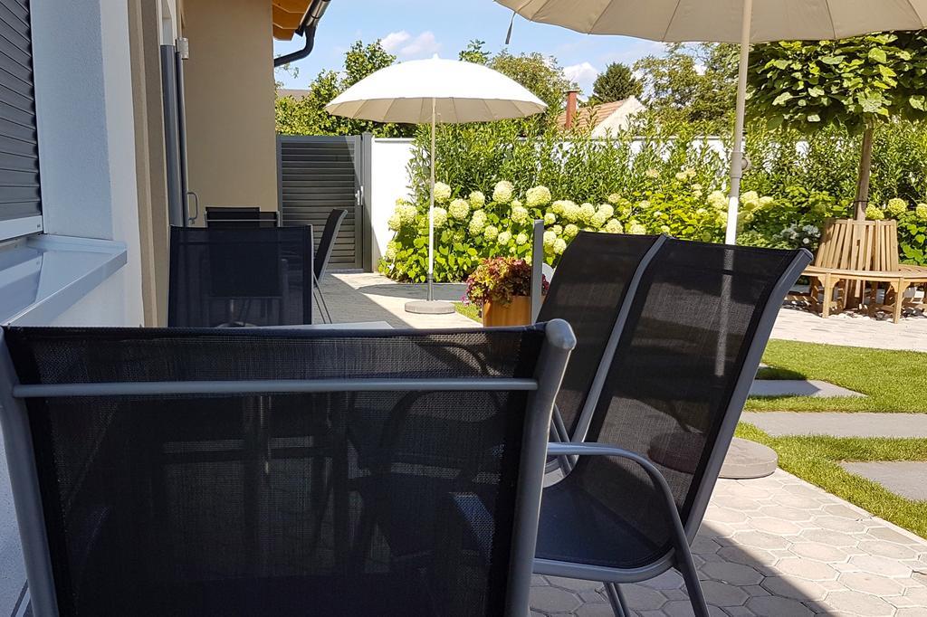 Ferienwohnungen Lass Frauenkirchen Exterior foto